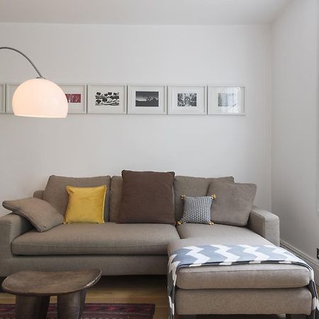 Spacious And Chic Flat In Angel 런던 외부 사진